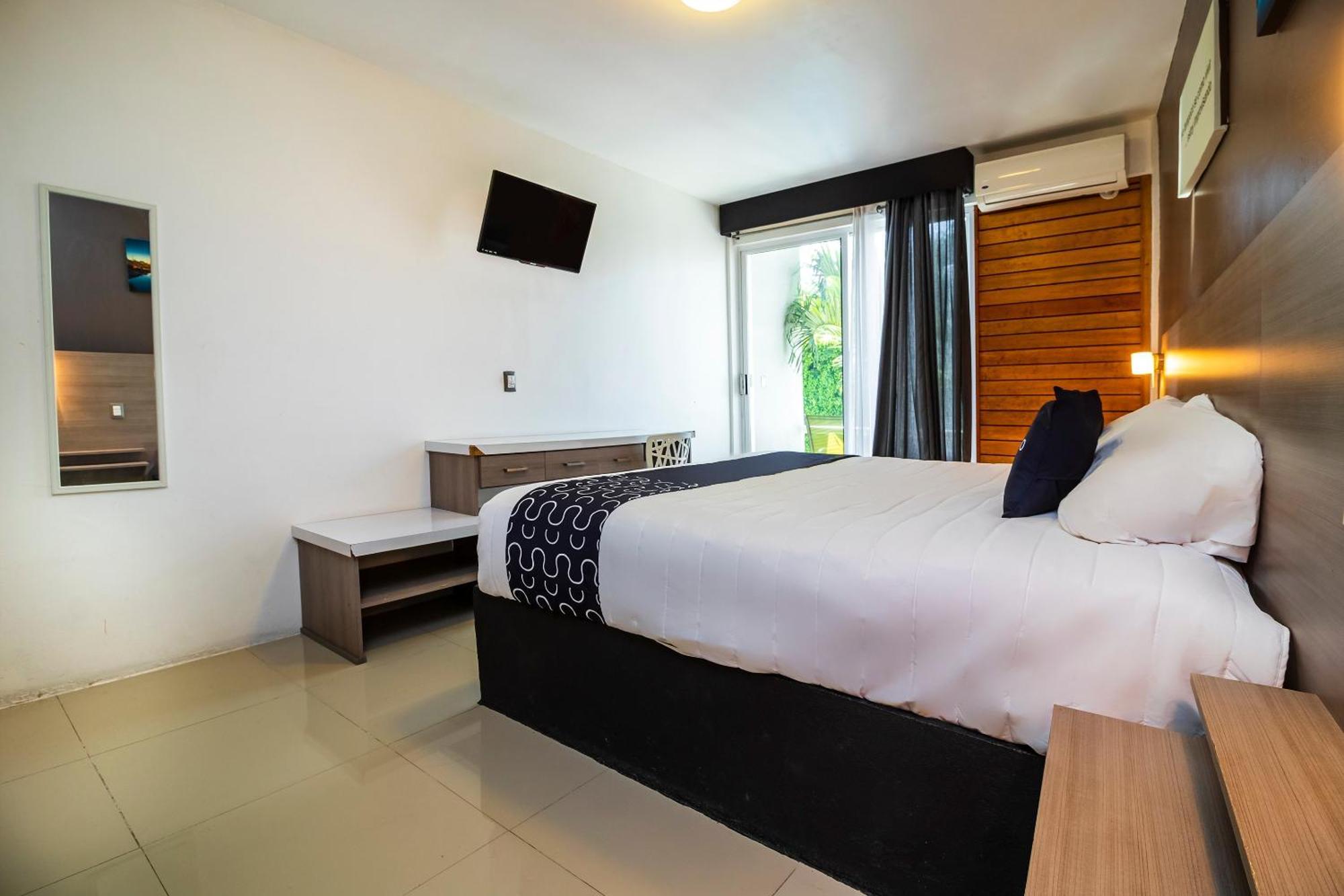 Collection O Hotel Mango,Six Flags Hurricane Harbor Oaxtepec Ngoại thất bức ảnh